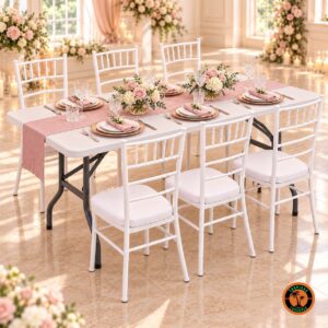 Seis cadeiras Tiffany brancas em volta da mesa dobrável branca com trilho rosa e rosas