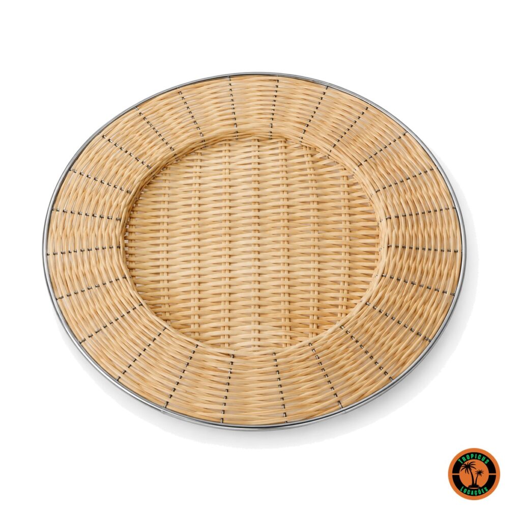 Sousplat Rattan Claro com Inox, fundo branco